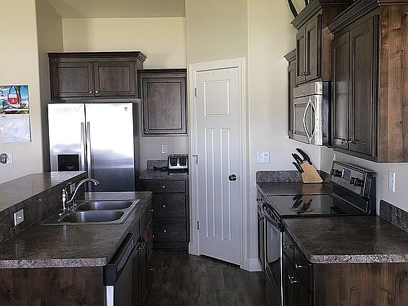 2nd image of 4141 Deloy Dr