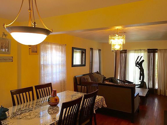 2nd image of 8347 Summerfield Ave