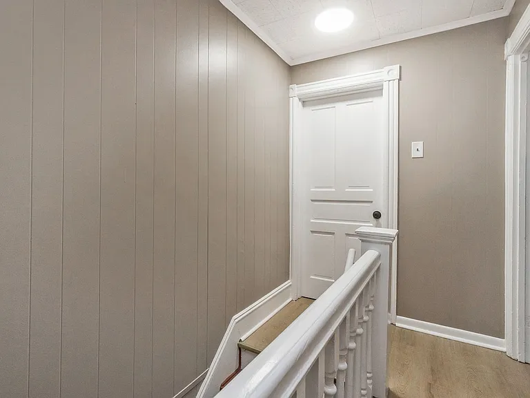 301 W Wilkes Barre St — Photo 5