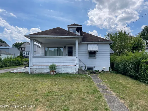42 Wyoming St, Wilkes Barre, PA 18705