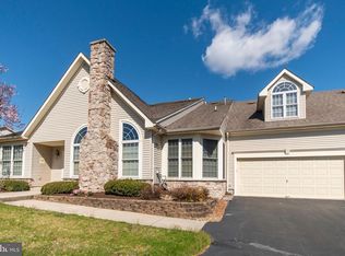 313 Starflower Ln, Langhorne, PA 19047