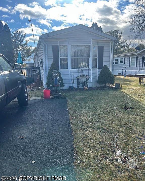 1st image of 285 Greenbriar Dr S