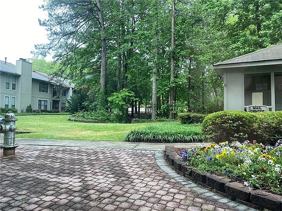 3rd image of 1332 Branch Dr Building 5