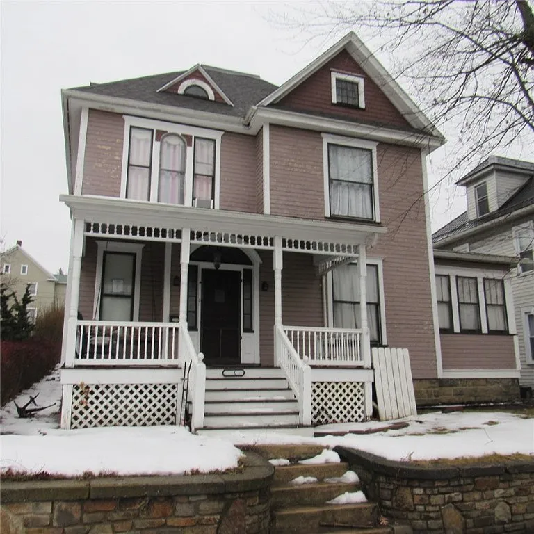 1303 Somerset Ave photo 1