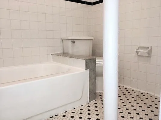 Rented by City Connections Realty | media 11