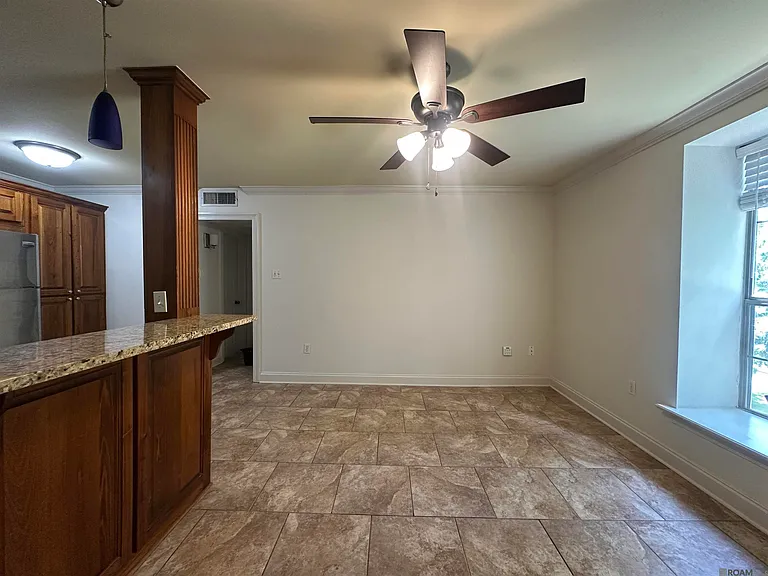 1290 Park Blvd #221 — Photo 2