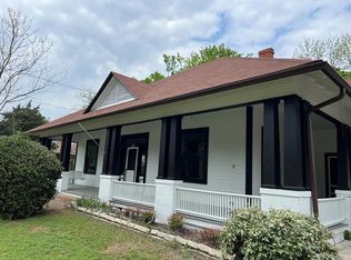 503 E Angelina St, Palestine, TX 75801