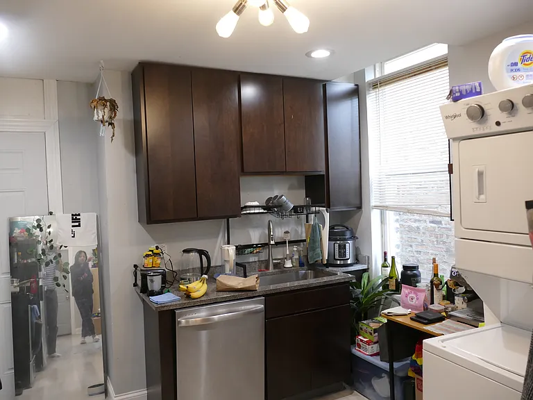 834 N Mozart St #2R — Photo 8