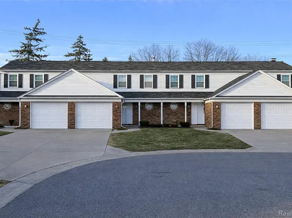 7783 Princeton Ct #56, Westland, MI 48185