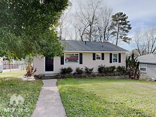 8757 Sunset Dr, Leeds, AL 35094
