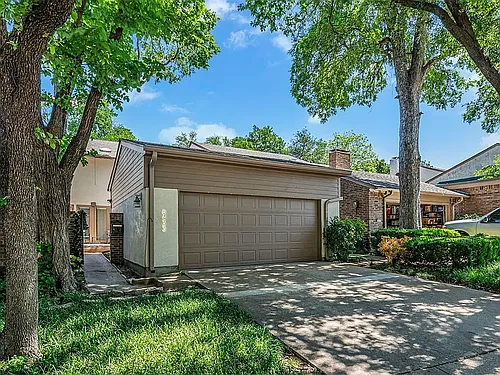 6433 Southpoint Dr Photo 1
