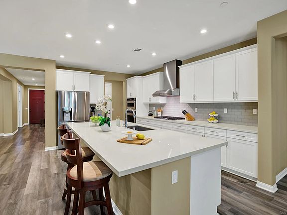 3rd image of 2496 Newgrove Pl