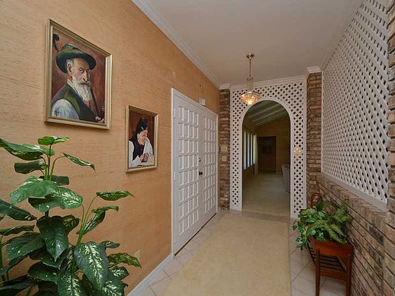 3rd image of 165 Egret Ln