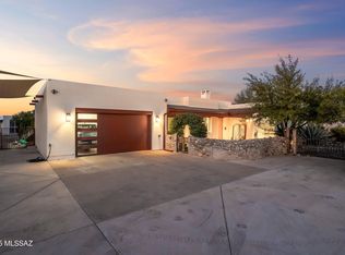 584 Cielo Ln, Rio Rico, AZ 85648