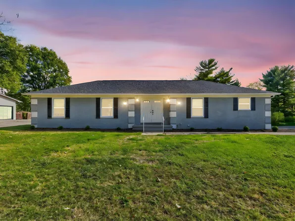 1930 Walnut Hill Park Dr, Columbus, OH 43232