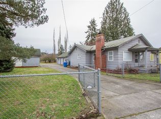 1920 E Pioneer, Puyallup, WA 98372