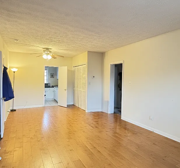 935 Baxter St #4 — Photo 10
