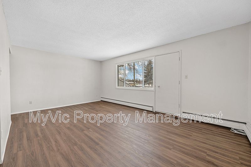 Fort Saskatchewan Apartment for rent - 2 Bedrooms — photo 13