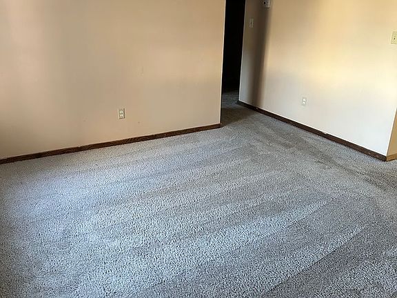 3rd image of 102 Moss Creek Dr APT 101