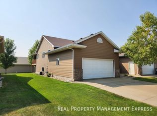 205 W Ivy Rd, Tea, SD 57064