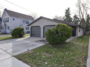 832 S Chestnut Ave, Green Bay, WI 54304