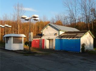 6685 Southwestern Blvd, Hamburg, NY 14075