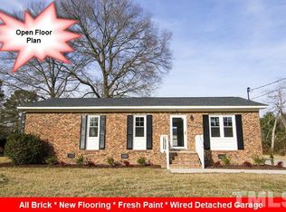 411 Oakmont Dr, Kenly, NC 27542