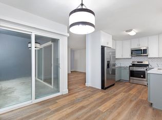 233 C Ave APT F, Coronado, CA 92118