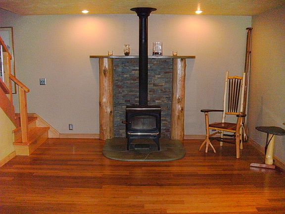 2nd image of 36990 Madrona Blvd NE