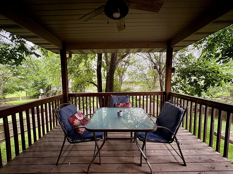 Back Covered Deck (Upper)

Great for morning coffee!