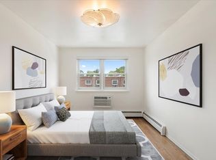 1020 Throgmorton Ave #2B, Bronx, NY 10465