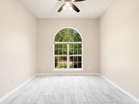 5th image of 239 Deer Valley Dr