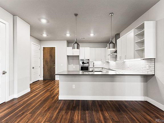 2nd image of 20 Wilcox Street #207