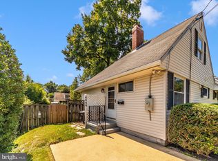 5714 Stillwell Rd, Rockville, MD 20851