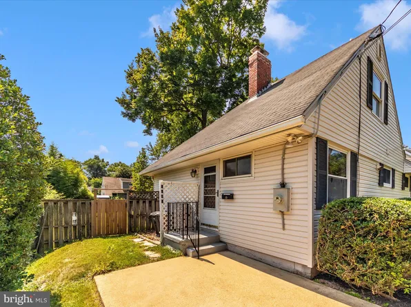 5714 Stillwell Rd, Rockville, MD 20851