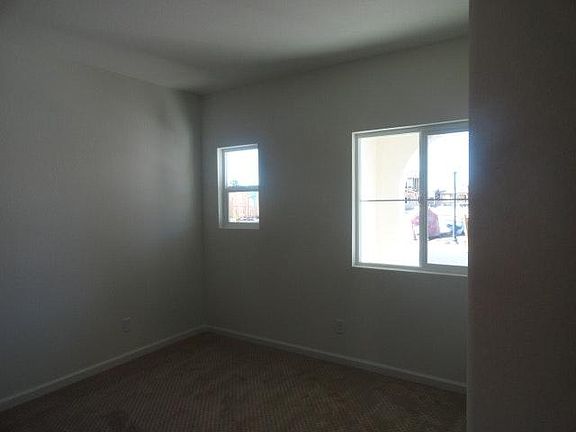 4th image of 5720 Van Eyck Way