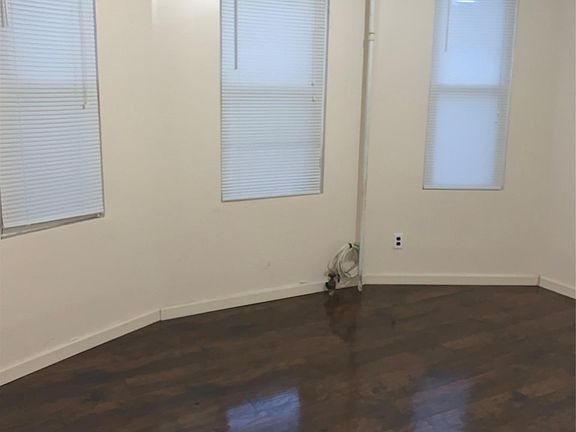3rd image of 8674 108th Street