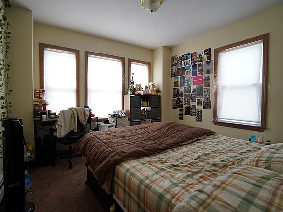 4th image of 29 Colborne Rd APT 1C