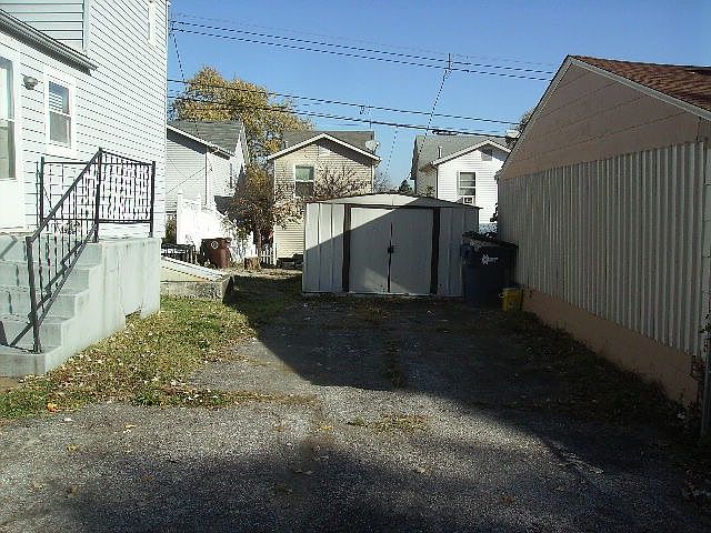 1st image of 4645 Oldenburg Ave