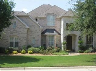 701 Wyndsor Creek Dr, Southlake, TX 76092