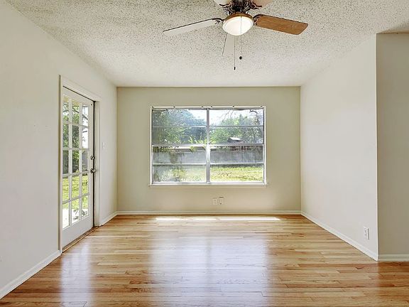 5th image of 106 Enchanted Dr