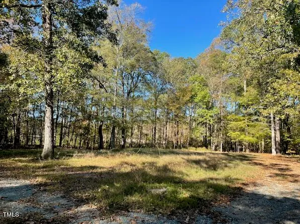 3062 Lystra Rd #A, Chapel Hill, NC 27517