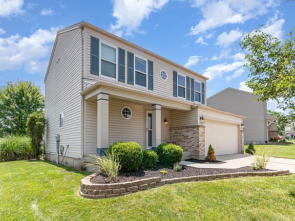 2nd image of 10232 Meadow Glen Dr