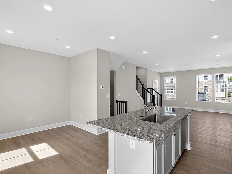 5527 Aberdeen Pl — Photo 5