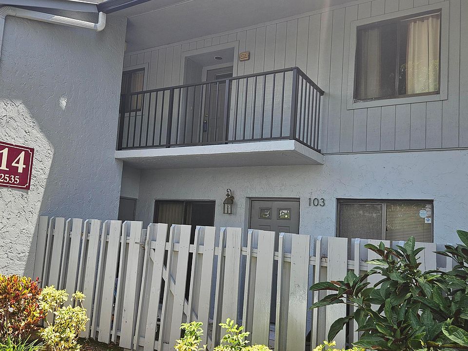1st image of 2535 SW 22nd Avenue #203