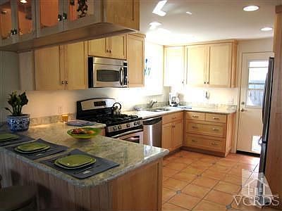 1st image of 268 Santa Monica Dr