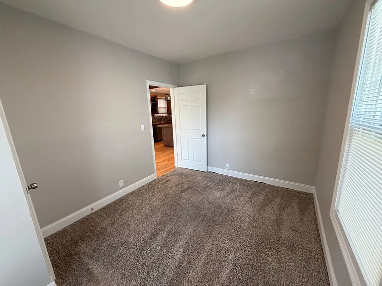 206 Olive St — Photo 7