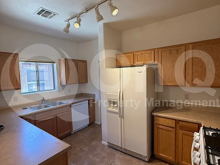 13224 E Coyote Well Dr — Photo 93