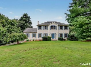 52 Tram Dr, Oxford, CT 06478