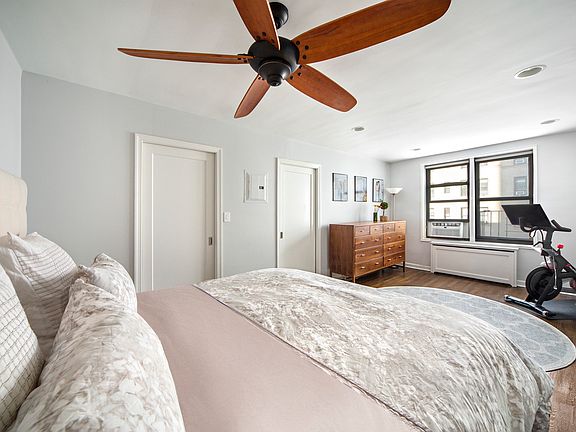 4th image of 330 E 80th St #5KL